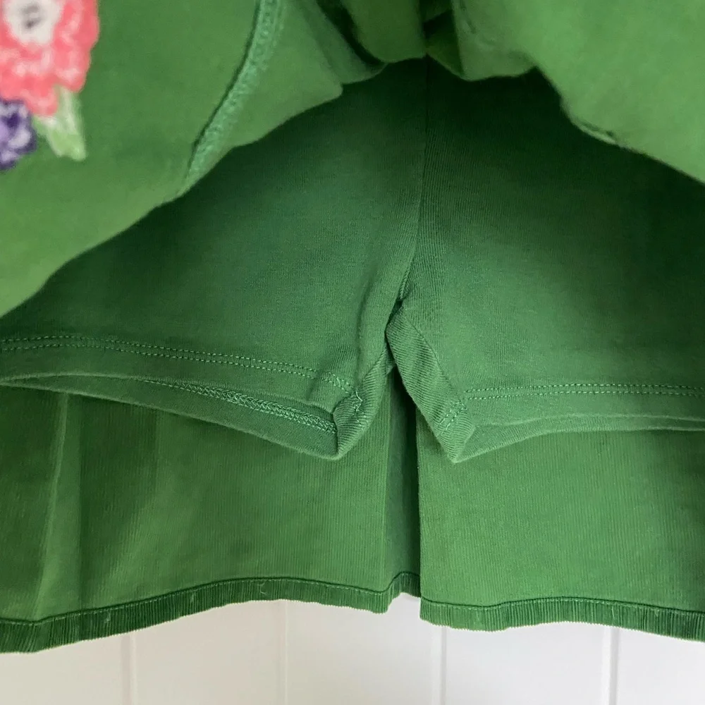 NWOT Gymboree girl’s‎ green soft corduroy elastic waist embroidered floral skirt